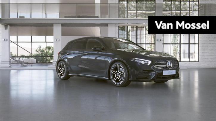 Mercedes-Benz A-Klasse 180 AMG Line + CARPLAY + CAMERA + NIG, Auto's, Mercedes-Benz, Bedrijf, Te koop, A-Klasse, Centrale vergrendeling