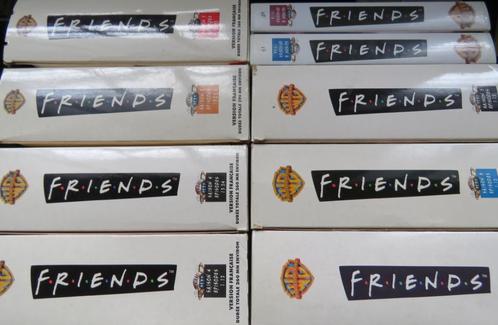 VHS BOX / FRIENDS - SAISON 3 - 4 - 5 - 6 / VERSION FRANCAISE, CD & DVD, VHS | Film, Utilisé, Comédie, À partir de 12 ans, Enlèvement ou Envoi