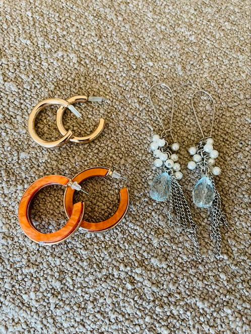 Glans & Elegant : Trio van Oorbellen om Niet te Missen !, Handtassen en Accessoires, Oorbellen, Zo goed als nieuw, Hangers, Overige materialen