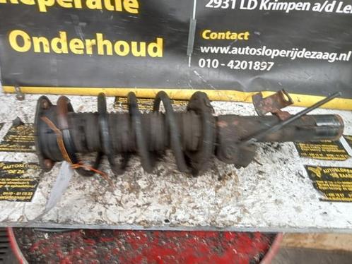 Schokdemperpoot links-voor van een Mazda 5., Auto-onderdelen, Ophanging en Onderstel, Mazda, Gebruikt, 3 maanden garantie, Ophalen of Verzenden
