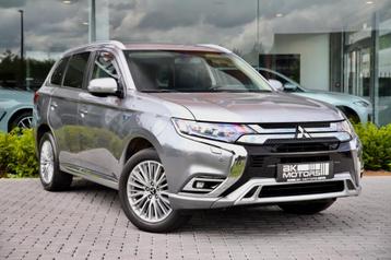 Mitsubishi Outlander 2.4i 4WD PHEV /TREKHAAK/CAMERA/CRUISE/L beschikbaar voor biedingen