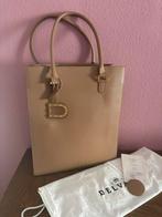 Delvaux, Ophalen of Verzenden, Zo goed als nieuw, Beige