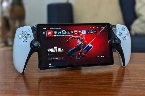PlayStation portal nieuwstaat!! Met draagtas en docking stat, Games en Spelcomputers, Spelcomputers | Sony PlayStation 5, Zo goed als nieuw