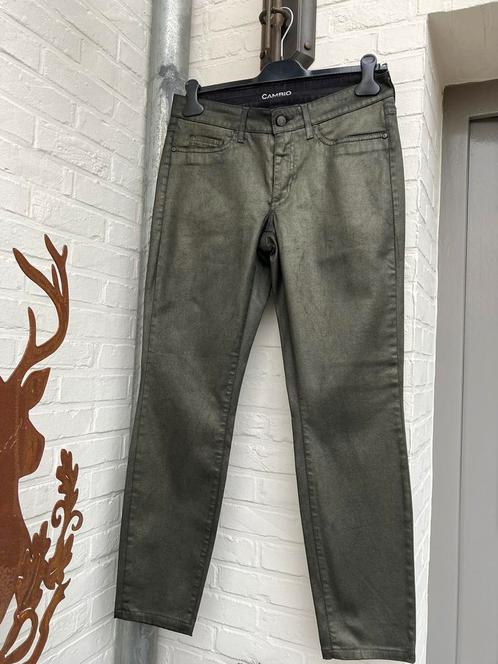 Prachtige kaki broek van Cambio, Kleding | Dames, Broeken en Pantalons, Zo goed als nieuw, Maat 42/44 (L), Groen, Ophalen of Verzenden