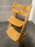 Meegroeistoel in massief hout, Ophalen, Zo goed als nieuw, Meegroeistoel, Aanschuifbaar