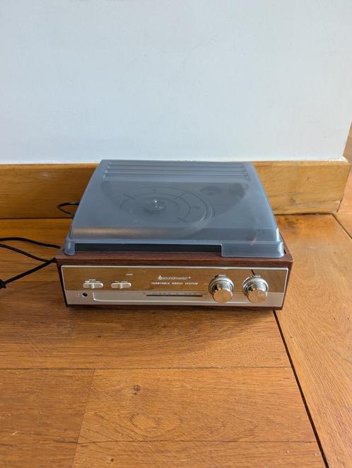Turntable with FM stereo radio, built-in speakers, Audio, Tv en Foto, Platenspelers, Zo goed als nieuw, Platenspeler, Overige merken