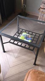 Salontafel/bijzettafel zwart smeedijzer 68x68, glazen blad, Huis en Inrichting, Tafels | Salontafels, Ophalen, Zo goed als nieuw