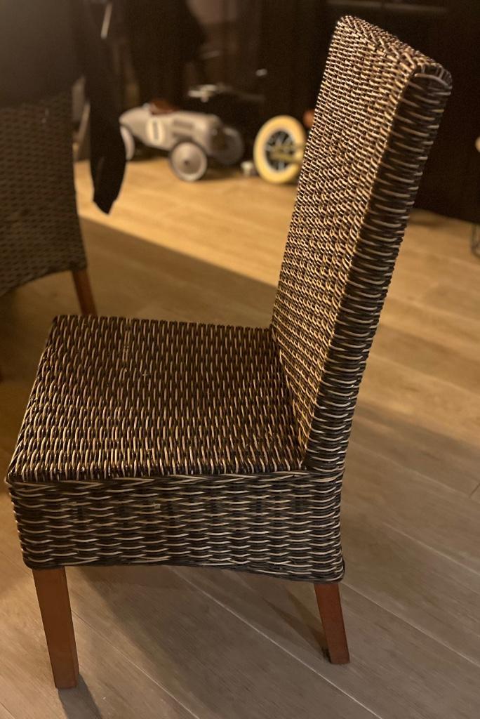 8 rieten stoelen te koop, Huis en Inrichting, Stoelen, Zo goed als nieuw, Vijf, Zes of meer stoelen, Riet of Rotan, Bruin, Ophalen