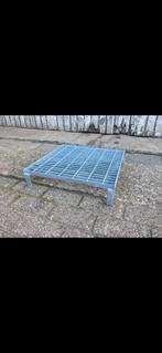 Gegalvaniseerde trapjes, Caravans en Kamperen, Caravanaccessoires, Ophalen