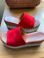 Moderne slippers, Kleding | Dames, Schoenen, Slippers, Ophalen of Verzenden, Zo goed als nieuw