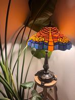 Tiffany stijl lamp, Huis en Inrichting, Ophalen, Gebruikt, Glas, 50 tot 75 cm