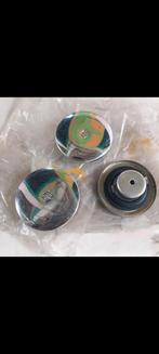 Tank doppen suzuki ac 50 met logo, Motoren, Ophalen