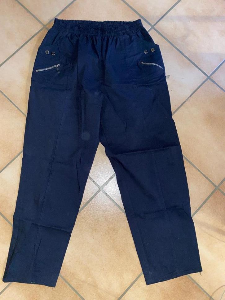 Cherry B comfortabele zwarte broek maat 6 Zoals nieuw, Kleding | Dames, Broeken en Pantalons, Zo goed als nieuw, Maat 46/48 (XL) of groter