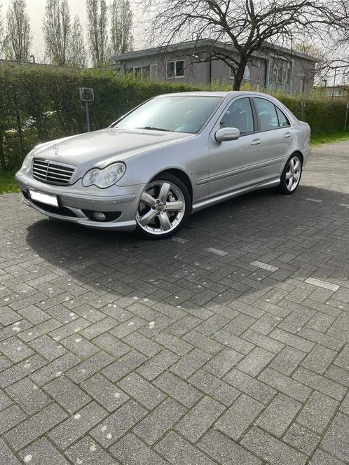 Mercedes C32 AMG, Auto's, Mercedes-Benz, Particulier, C-Klasse, ABS, Achteruitrijcamera, Adaptive Cruise Control, Airbags, Airconditioning