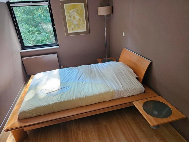 Lit double (140 X 200) en hêtre avec tables de chevets, Maison & Meubles, Chambre à coucher | Lits, Utilisé, Deux personnes, 140 cm