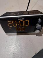 Philips AJ3541 wekkerradio – compact met alarm & radio, Ophalen of Verzenden, Zo goed als nieuw