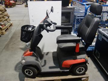 senioren scooter / scootmobiel beschikbaar voor biedingen
