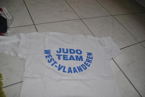 t-shirt vlaamse judo federatie maat 12/14 GRATIS, Sports & Fitness, Sports de combat & Self-défense, Comme neuf, Judo, Taille XS ou plus petite