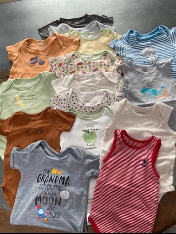 Vêtements garçon 12-24 mois beschikbaar voor biedingen
