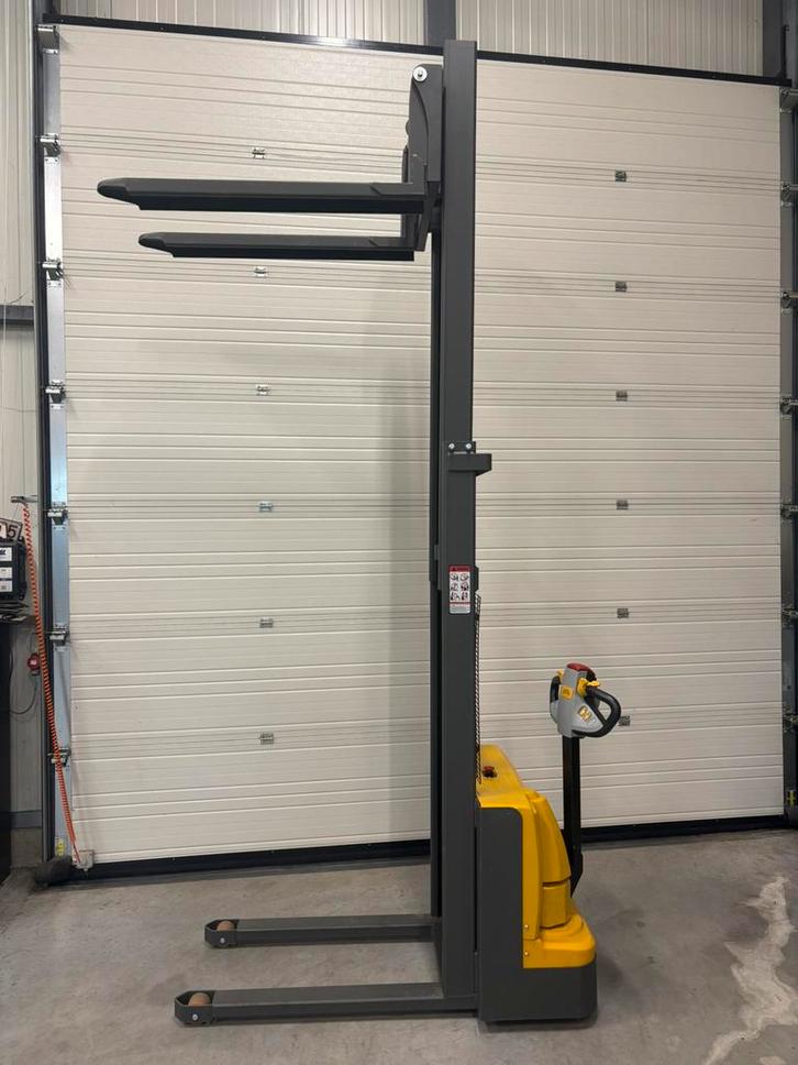 Stapelaar bt hoogte werker nieuw 1500KG, Zakelijke goederen, Machines en Bouw | Heftrucks en Intern transport, Heftruck, Ophalen of Verzenden