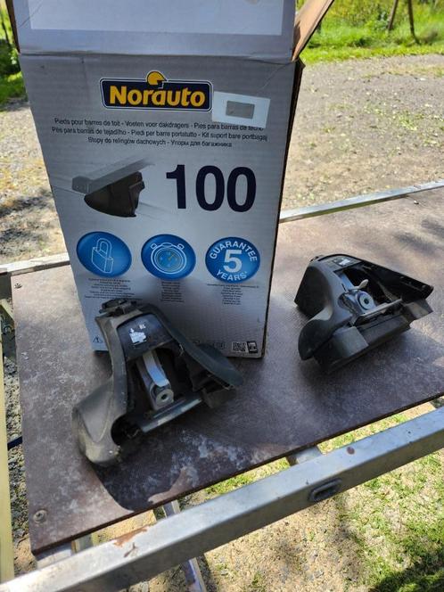 Fixations barres de toit, Auto diversen, Auto-accessoires, Zo goed als nieuw, Ophalen of Verzenden