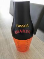 Grote cocktailshaker 'Passoa', Ophalen of Verzenden, Zo goed als nieuw