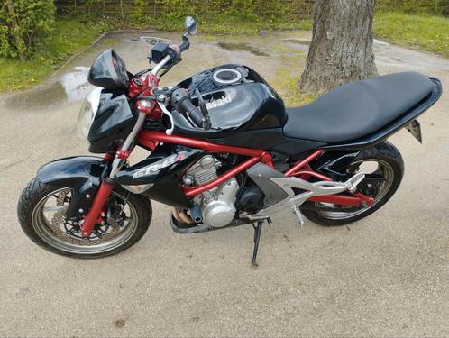 Kawasaki ER6n Naked bike 650cc ABS, Motos, Motos | Kawasaki, Particulier, Naked bike, plus de 35 kW, 4 cylindres, Enlèvement ou Envoi