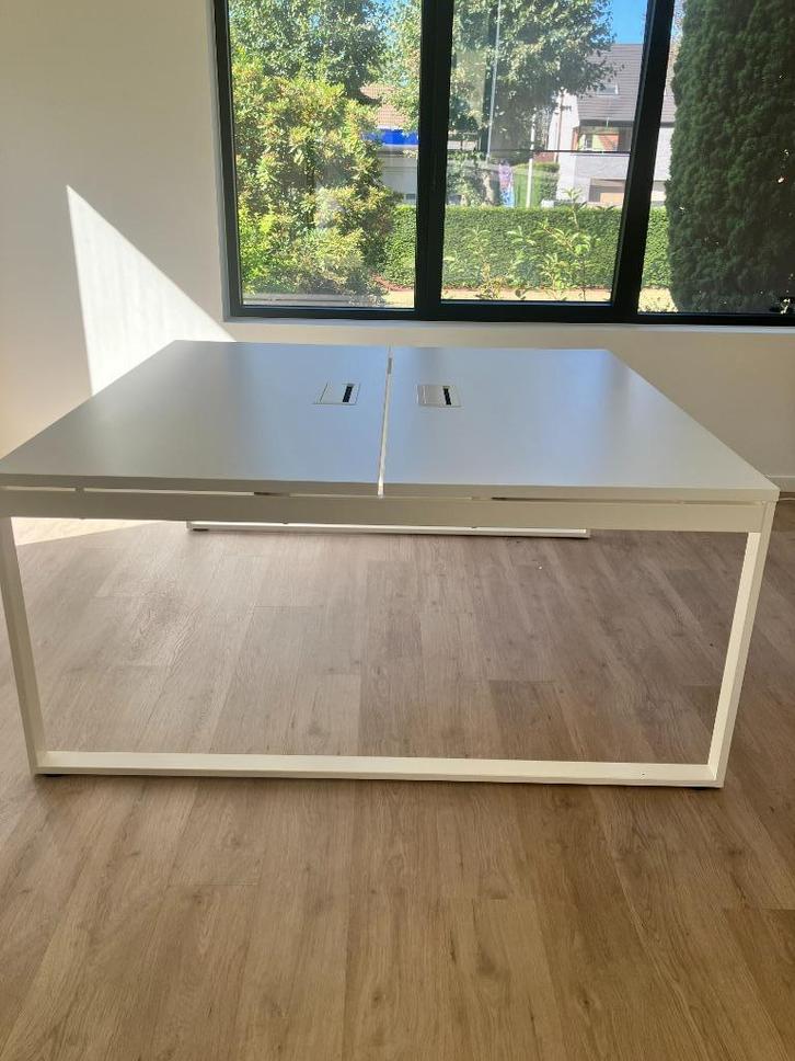 Bureau, Zakelijke goederen, Kantoor en Winkelinrichting | Kantoormeubilair en Inrichting, Bureau, Aankleding binnen, Receptie of Entree