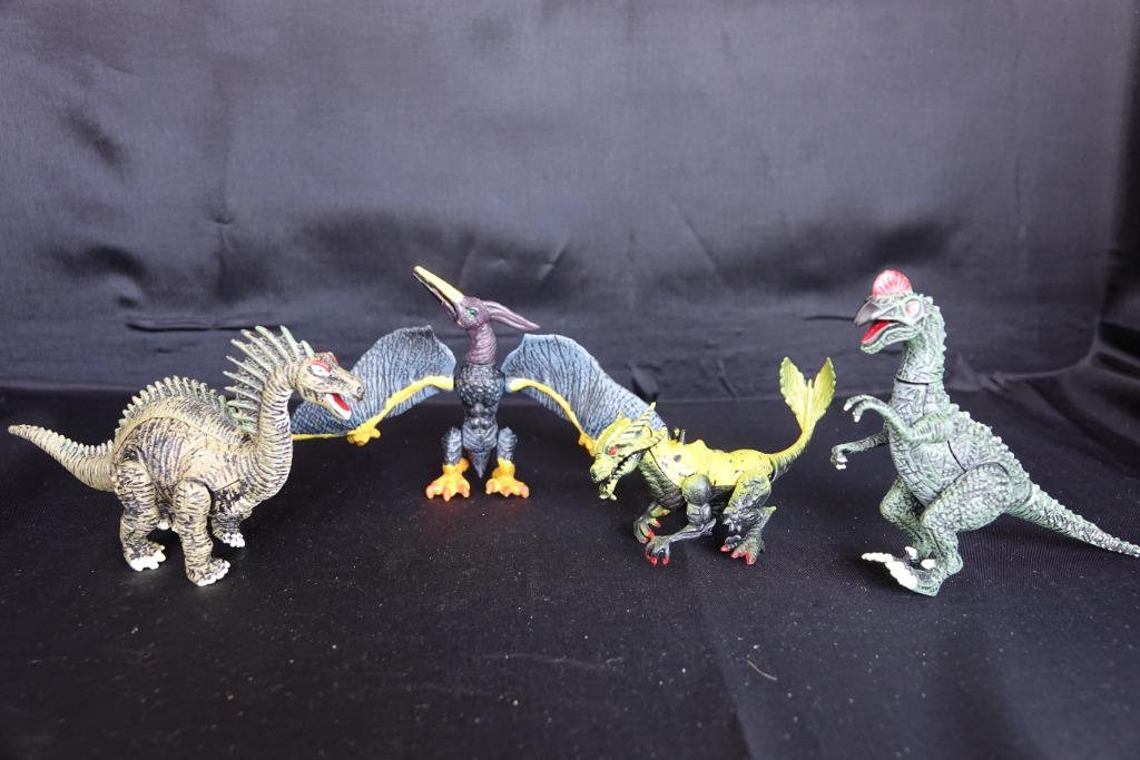 lot bewegende dino's en draken miniatuurfiguren, Kinderen en Baby's, Speelgoed | Actiefiguren, Ophalen of Verzenden, Gebruikt
