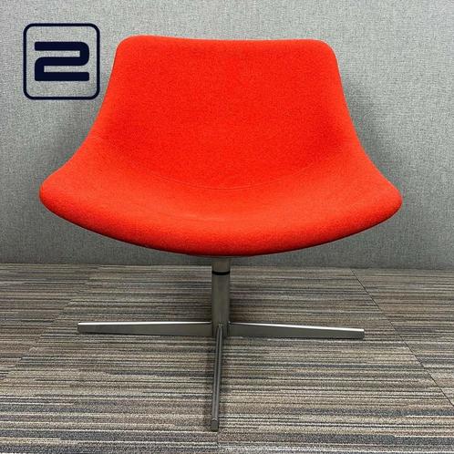 Design LAPALMA AUKI S113 Lounge Chair, Antiek en Kunst, Antiek | Meubels | Stoelen en Sofa's, Ophalen