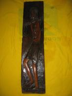 Houten ontwerp van lopende Afrikaanse man 45 x 10 cm, Antiek en Kunst, Kunst | Beelden en Houtsnijwerken, Ophalen of Verzenden