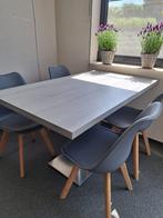 Keukentafel met 4 Stoelen - Moderne Stijl, Ophalen, Gebruikt