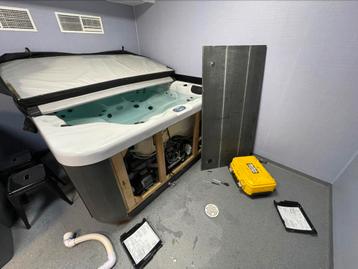 Jacuzzi ombouw set  beschikbaar voor biedingen