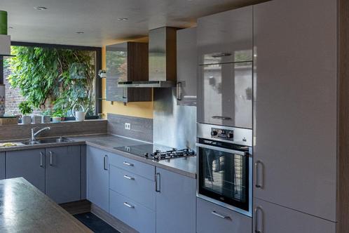 Keuken uitgerust om te worden gedemonteerd, Huis en Inrichting, Keuken | Complete keukens, Gebruikt, Hoekkeuken, Grijs, Composiet