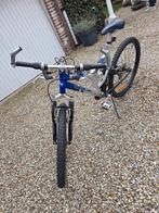 Fiets kleur alu grijs en blauw, Ophalen, Zo goed als nieuw