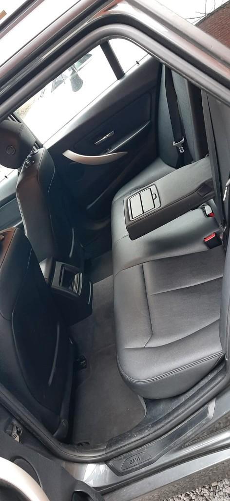 Persoonlijke chauffeur, persoonlijke chauffeur, Diensten en Vakmensen, Koeriers, Chauffeurs en Taxi's