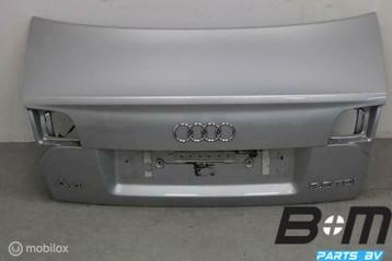 Achterklep Audi A4 8E Limo Facelift 8E5827023AB disponible aux enchères