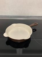 Petite poêle en fonte émaillée COUSANCES de LE CREUSET n16, Enlèvement ou Envoi, Utilisé, Fonte, Plaque céramique