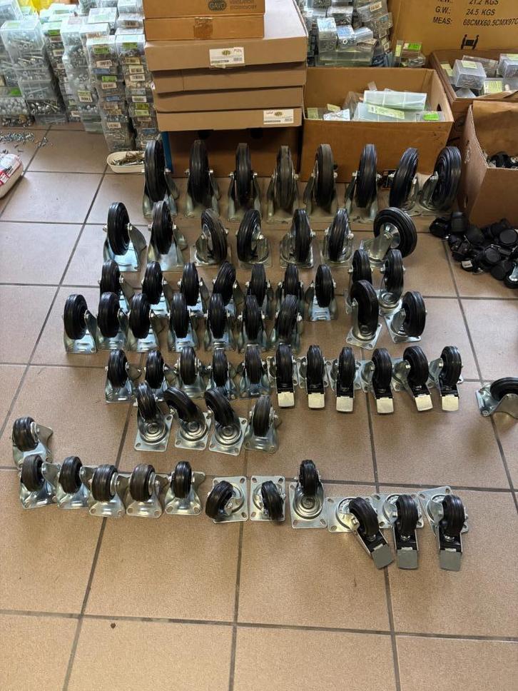 wieltjes, Bijoux, Sacs & Beauté, Valises, Neuf, Roulettes, Enlèvement ou Envoi