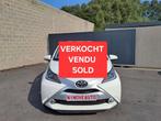 Toyota Aygo 1.0i VVT-I X-PLAY * BLUETOT AIRCO GARANTIE 12MOI, Voorwielaandrijving, 4 zetels, Stof, Gebruikt