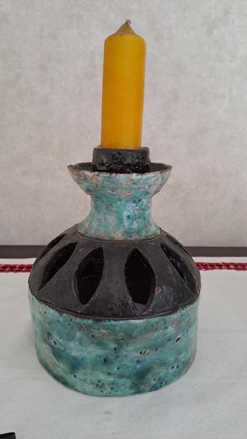 Aardewerk beschikbaar voor biedingen