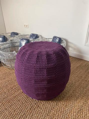 Ottoman - IKEA voetenbank beschikbaar voor biedingen