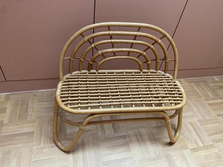 OYOY Rainbow mini rotan kinderbankje, Kinderen en Baby's, Kinderkamer | Inrichting en Decoratie, Nieuw, Overige typen, Ophalen
