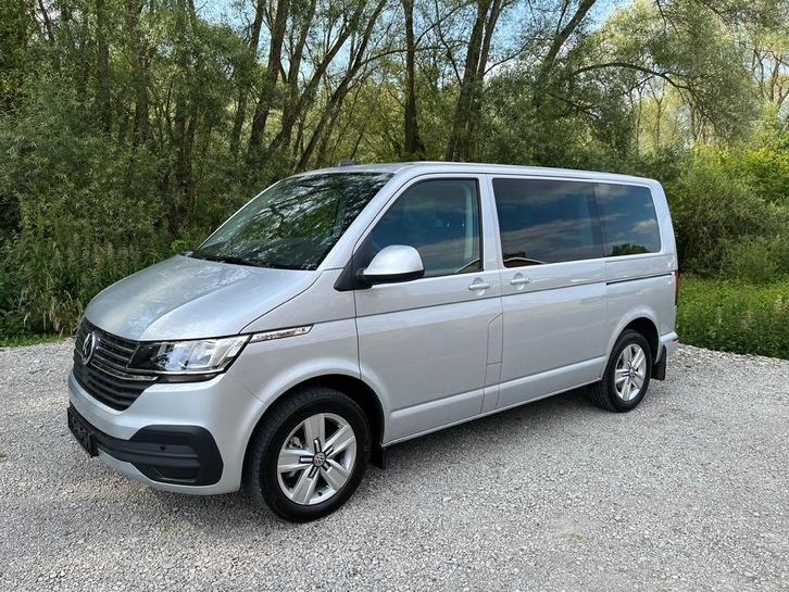 TRANSPORTER CARAVELLE T6.1 2.0TDI DSG 2022 45.466€ ex btw, Auto's, Bestelwagens en Lichte vracht, Bedrijf, Te koop, 360° camera