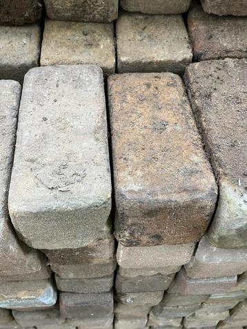Hardgebakken straat Klinkers 22,5x11x8cm beschikbaar voor biedingen