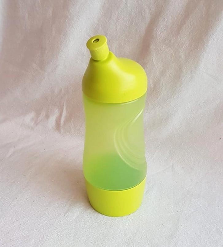 Tupperware sportfles, Huis en Inrichting, Keuken | Tupperware, Gebruikt, Overige typen, Groen, Ophalen of Verzenden