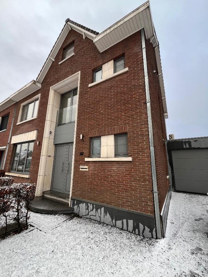 ENERGIEVRIENDELIJKE DRIEGEVEL WONING MET BIJGEBOUW TE KOOP, Immo, Maisons à vendre, Province d'Anvers, 500 à 1000 m², Autres types