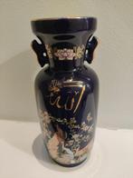 Vase avec peintures, Enlèvement