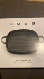 Nieuwe grillpan smeg, Huis en Inrichting, Keuken | Potten en Pannen, Ophalen of Verzenden, Zo goed als nieuw