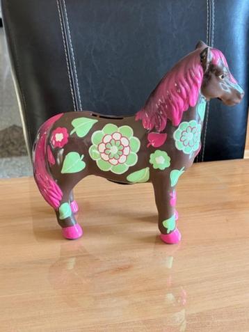 Spaarpot paard beschikbaar voor biedingen